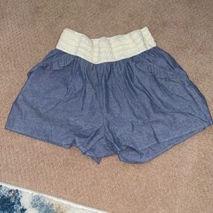 PS Kate M smocked waist Chambry short